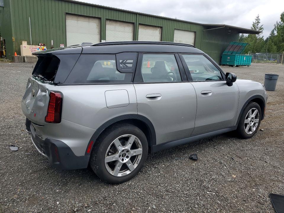 2025 Mini Countryman VIN WMZ23GA07S7S43757 COPART salvage auction — REAR END, FL - CERT OF TITLE SLVG REBUILDABLE, sold $1,150 on 2026-07-27 (photo 3)