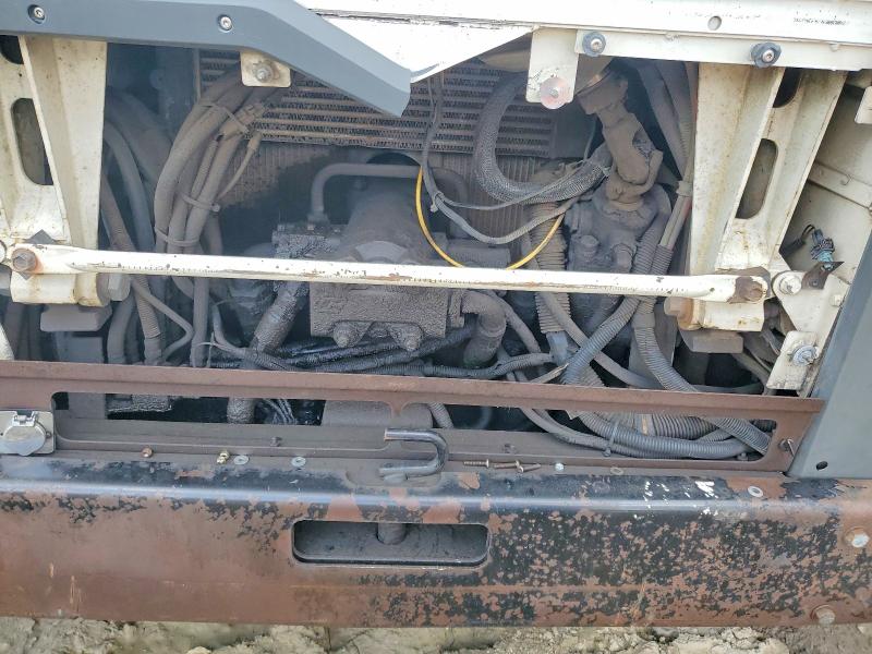 2009 Mack All other VIN 1M2AU02C79M003138 COPART salvage auction — FRONT END, VD, sold $150 on 2026-09-16 (photo 7)