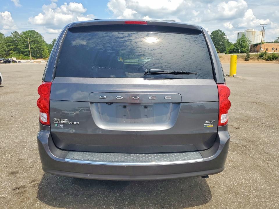 2019 Dodge Caravan VIN 2C4RDGEG4KR750181 COPART salvage auction — NORMAL WEAR, SC - CERTIFICATE OF TITLE, sold $1,550 on 2026-07-17 (photo 6)