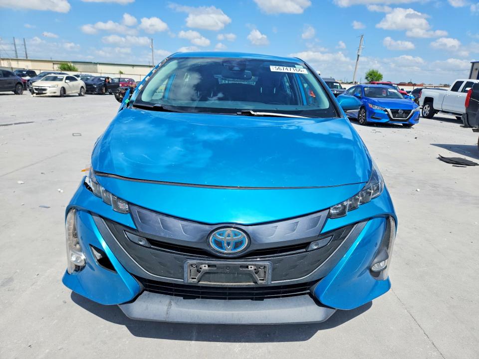 2020 Toyota Prius VIN JTDKARFP3L3132087 COPART salvage auction — SIDE, TX - SALVAGE VEHICLE TITLE (P), sold $3,450 on 2026-07-28 (photo 5)