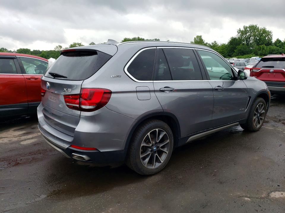 2018 BMW X5 VIN 5UXKT0C57J0W03387 COPART salvage auction — MECHANICAL, Ny - Certificate Of Title, sold $7,100 on 2026-07-29 (photo 3)