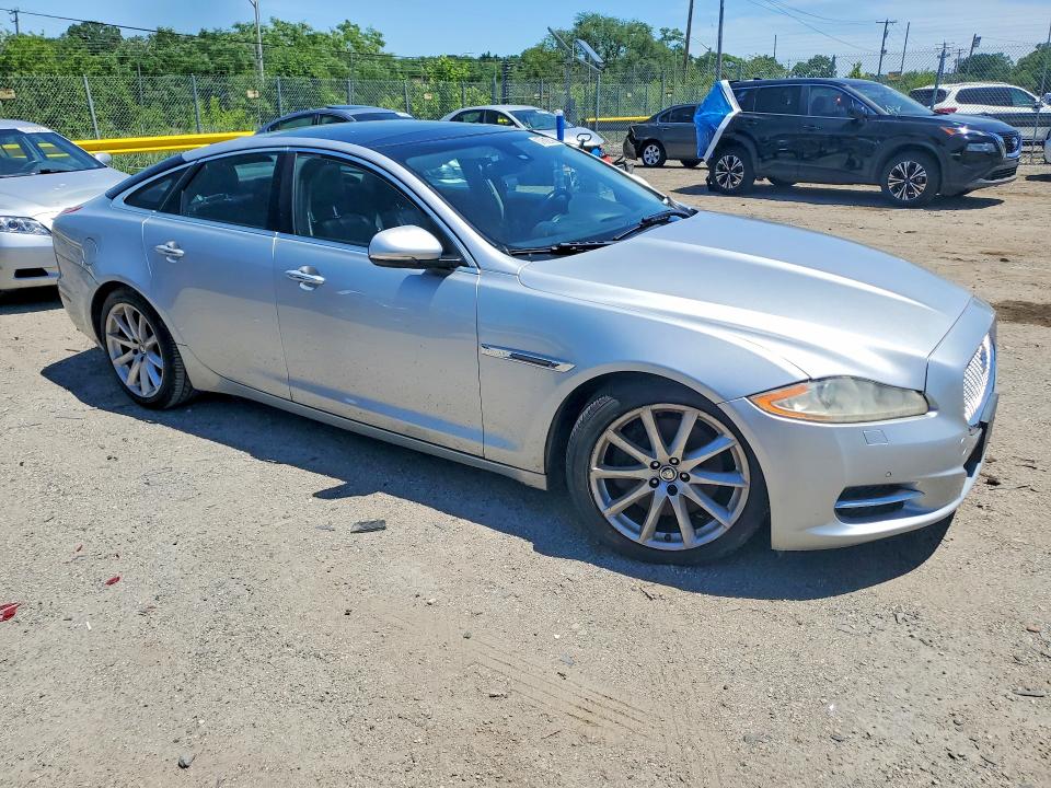 2012 Jaguar Xj VIN SAJWA1CB9CLV23502 COPART salvage auction — VANDALISM, Md - Certificate Of Title, sold $600 on 2026-07-23 (photo 4)
