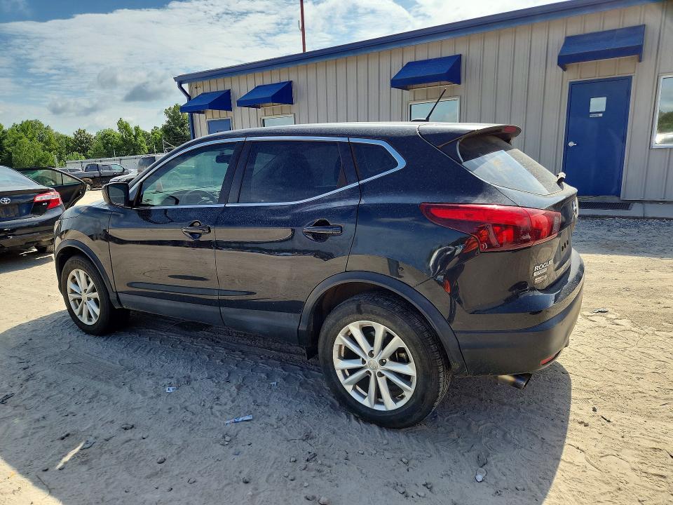 2017 Nissan Rogue VIN JN1BJ1CR5HW132690 COPART salvage auction — REAR END, Fl - Cert Of Title Slvg Rebuildable, sold $2,150 on 2026-07-06 (photo 2)