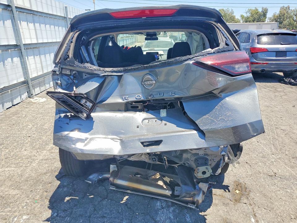 2026 Nissan VIN 5N1BT3BA3TC775317 COPART salvage auction — REAR END, Tn - Non-Repairable Certificate, sold $225 on 2026-07-27 (photo 6)