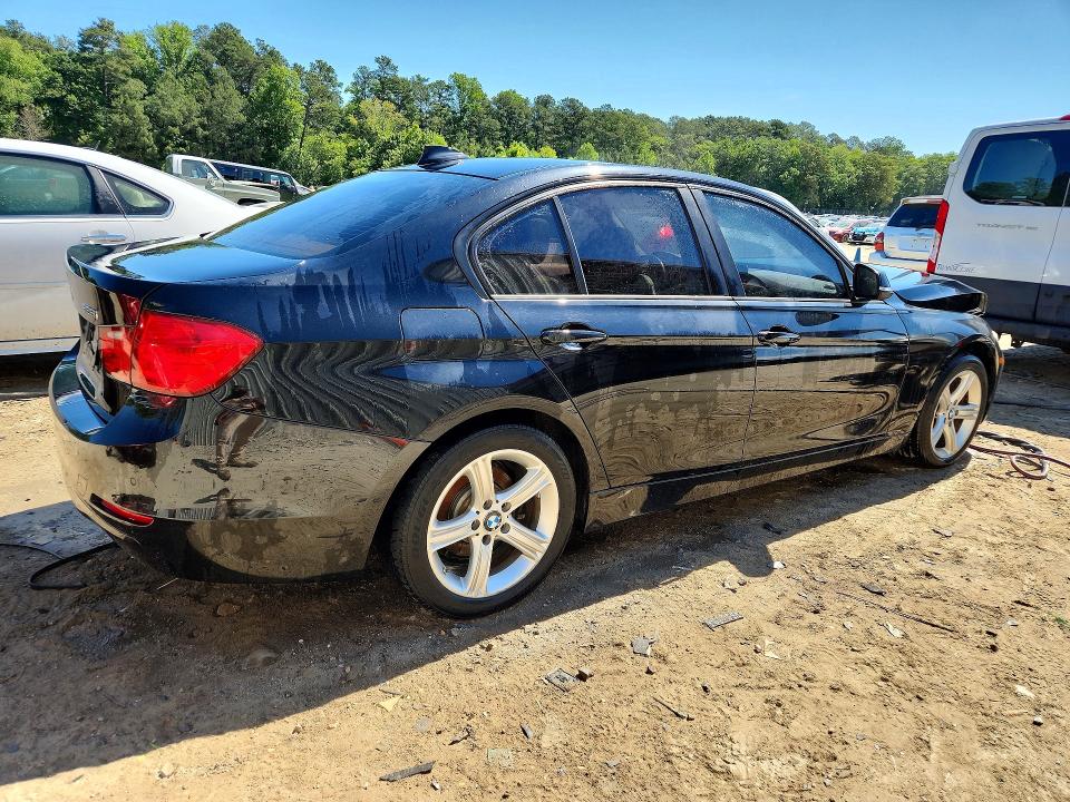 2015 BMW 3er VIN WBA3B5G59FNS15813 COPART salvage auction — FRONT END, Wv - Certificate Of Title, sold $700 on 2026-07-28 (photo 3)