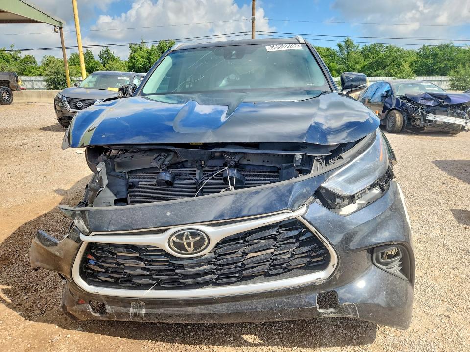 2023 Toyota Highlander VIN 5TDKDRAH8PS037231 COPART salvage auction — FRONT END, IN - CERTIFICATE OF TITLE, sold $10,200 on 2026-07-14 (photo 5)