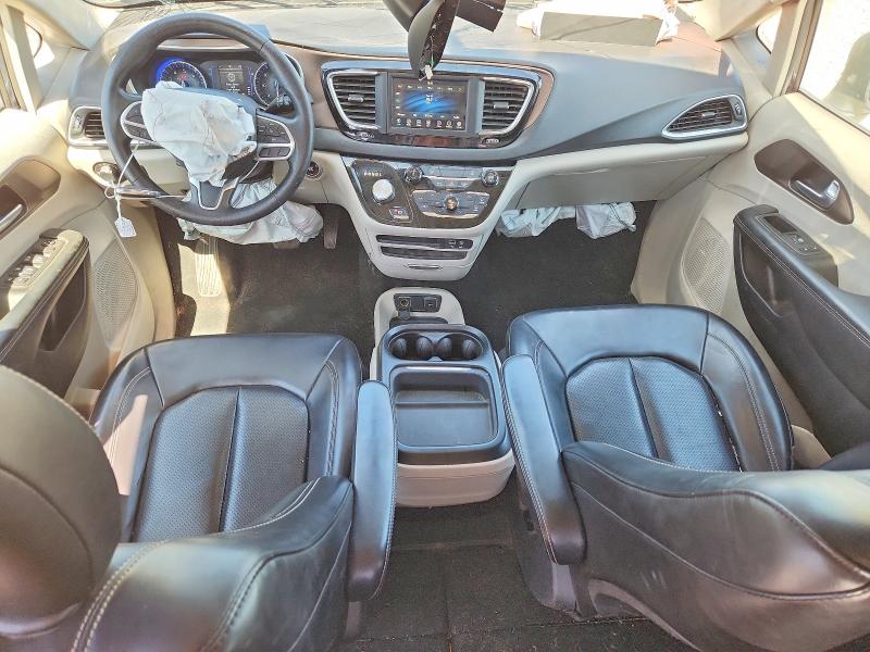 2020 Chrysler Voyager VIN 2C4RC1DGXLR164572 COPART salvage auction — FRONT END, Co - Public - Salvage Title, sold $825 on 2026-07-09 (photo 8)