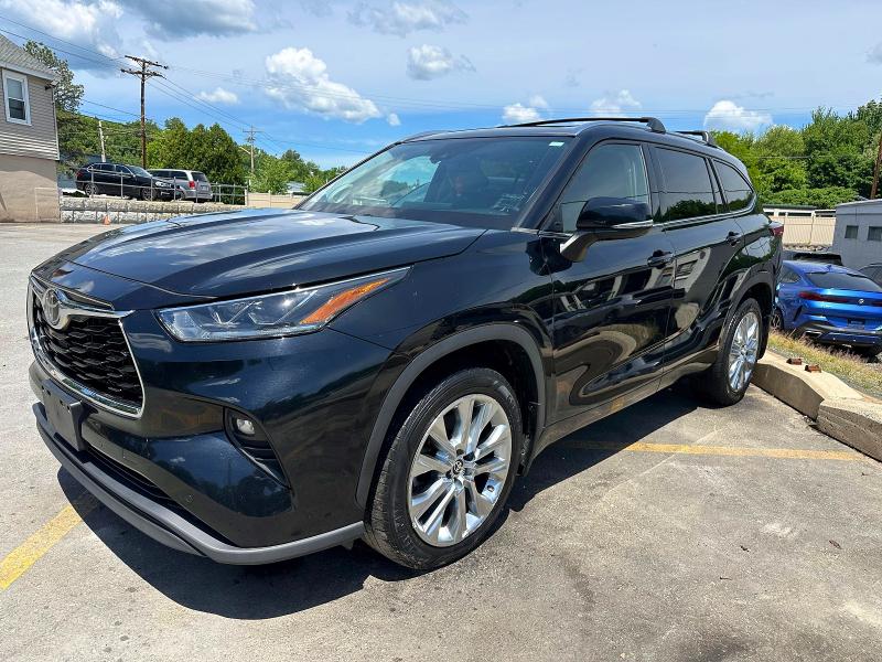 2023 Toyota Highlander VIN 5TDKDRBH4PS001390 COPART salvage auction — MINOR DENT/SCRATCHES, MA - CERTIFICATE OF TITLE, sold $24,100 on 2026-07-29 (photo 1)