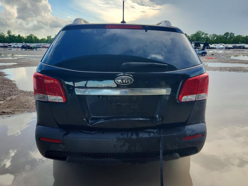 2013 Kia VIN 5XYKT4A28DG311487 COPART salvage auction — NORMAL WEAR, Tx - Certificate Of Title, sold $850 on 2026-07-31 (photo 6)