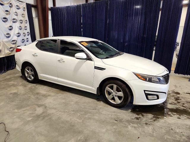 2015 Kia Optima VIN 5XXGM4A79FG433233 COPART salvage auction — ROOF, In - Certificate Of Title, sold $675 on 2026-07-09 (photo 4)