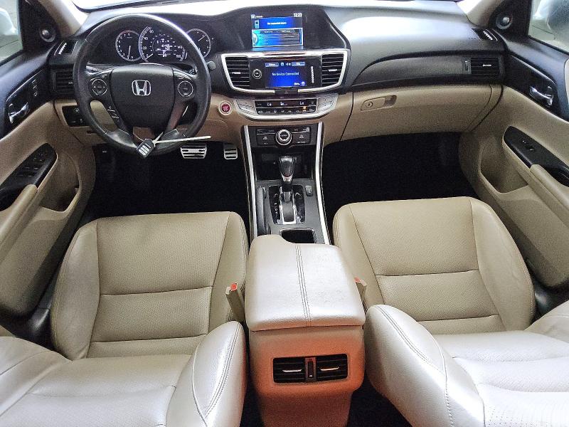 2015 Honda Accord VIN 1HGCR3F87FA034622 COPART salvage auction — MINOR DENT/SCRATCHES, Fl - Certificate Of Title, sold $5,700 on 2026-07-09 (photo 8)