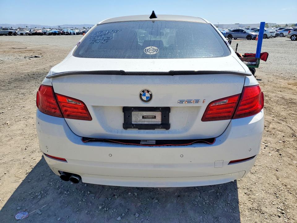 2013 BMW 5er VIN WBAXG5C56DD232113 COPART salvage auction — FRONT END, Ca - Salvage Certificate, sold $1,100 on 2026-07-31 (photo 6)