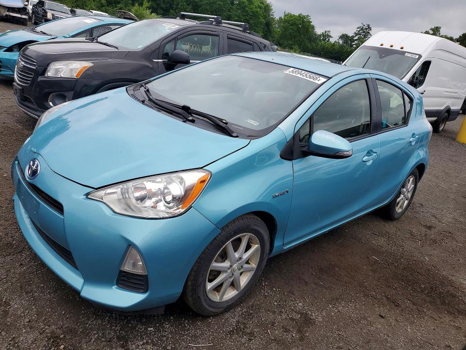 2013 Toyota Prius c VIN JTDKDTB32D1043986 COPART salvage auction — UNDERCARRIAGE, Ma - Certificate Of Title, sold $1,900 on 2026-07-03 (photo 1)