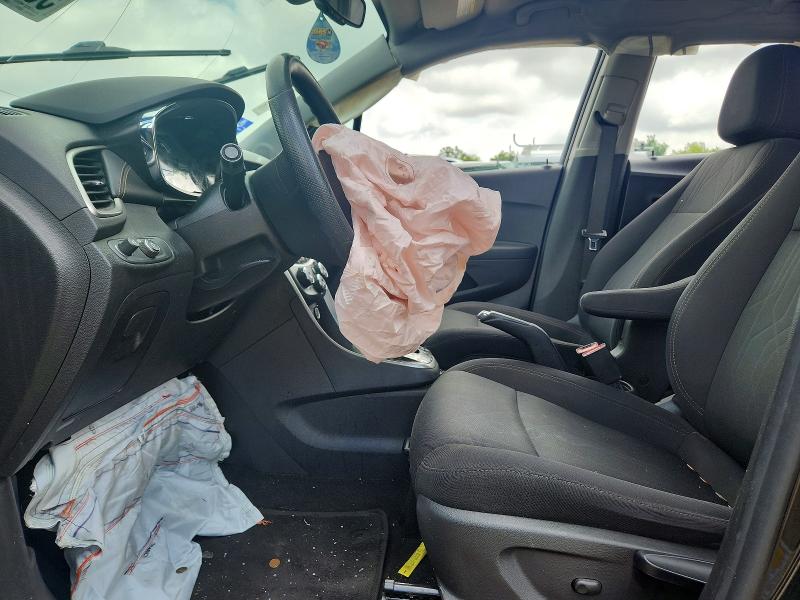 2020 Chevrolet Trax VIN 3GNCJLSB7LL210166 COPART salvage auction — FRONT END, Il - Salvage Certificate, sold $500 on 2026-07-31 (photo 7)