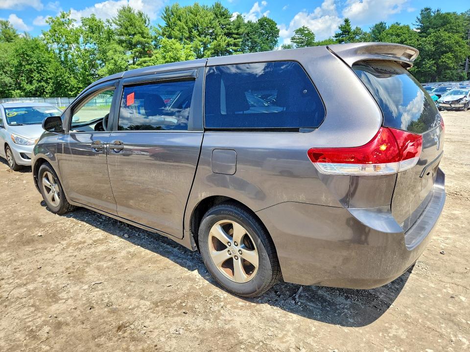 2013 Toyota Sienna VIN 5TDZK3DCXDS365568 COPART salvage auction — MECHANICAL, Ct - Certificate Of Title, sold $1,650 on 2026-07-20 (photo 2)