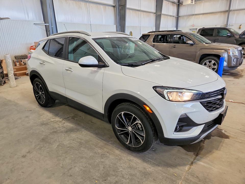 2022 Buick Encore VIN KL4MMDS21NB107642 COPART salvage auction — HAIL, Ne - Cert Of Title-Salvage, sold $6,100 on 2026-07-14 (photo 4)