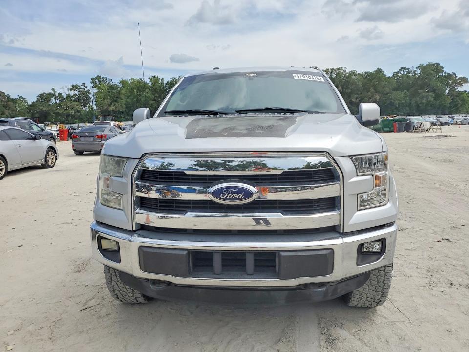 2016 Ford F-150 VIN 1FTFW1EGXGFA01930 COPART salvage auction — MINOR DENT/SCRATCHES, Fl - Certificate Of Title (P), sold $6,200 on 2026-07-28 (photo 5)