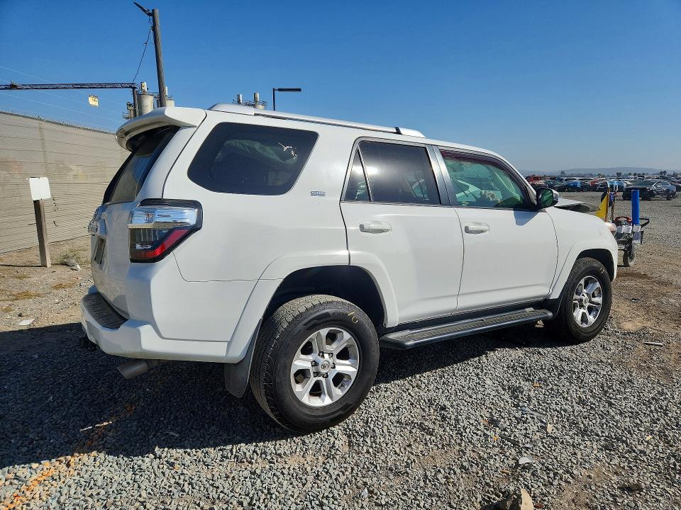 2016 Toyota 4runner VIN JTEZU5JR7G5146135 COPART salvage auction — FRONT END, CA - SALVAGE CERTIFICATE, sold $3,450 on 2026-07-31 (photo 3)