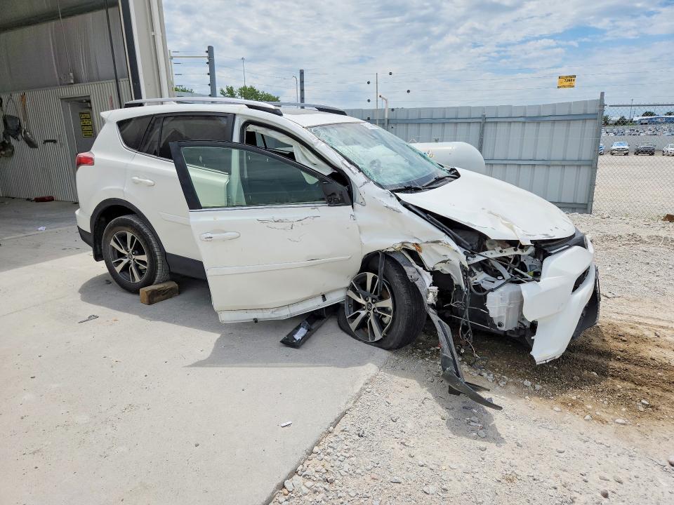 2017 Toyota Rav 4 VIN JTMRFREV6HJ119403 COPART salvage auction — FRONT END, Salvage Title, sold $225 on 2026-07-28 (photo 4)