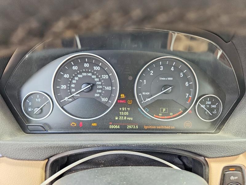 2014 BMW 3er VIN WBA3A5C57EP602260 COPART salvage auction — WATER/FLOOD, Tx - Salvage Title-Flood Damage, sold $1,300 on 2026-07-08 (photo 9)