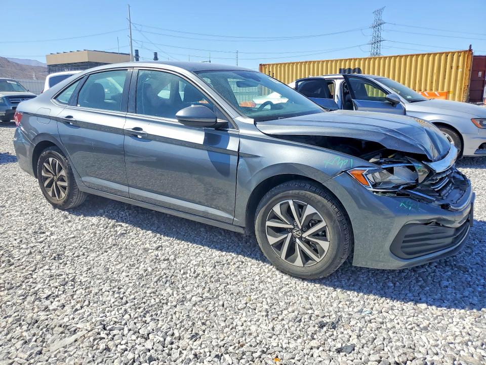 2024 Volkswagen Jetta VIN 3VW5M7BU7RM026833 COPART salvage auction — FRONT END, Nv - Salvage Title, sold $4,950 on 2026-07-22 (photo 4)