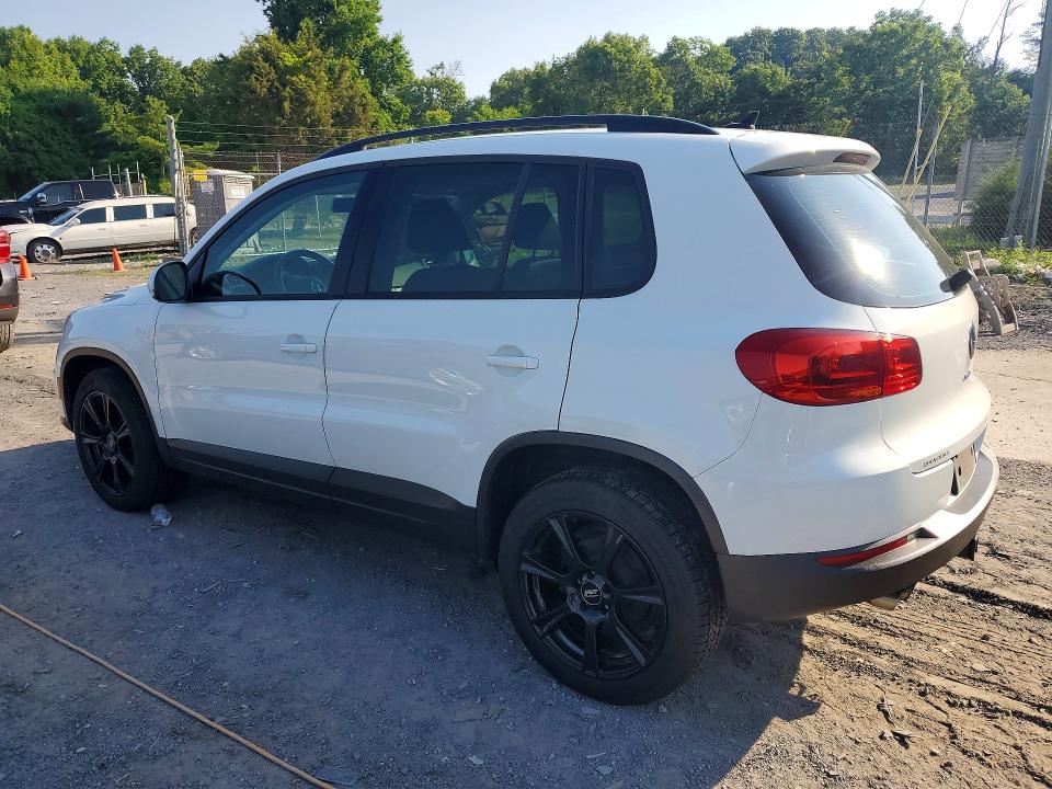2017 Volkswagen Tiguan VIN WVGBV7AX2HK049114 COPART salvage auction — MINOR DENT/SCRATCHES, Pa - Cert Of Title, sold $4,000 on 2026-08-17 (photo 2)