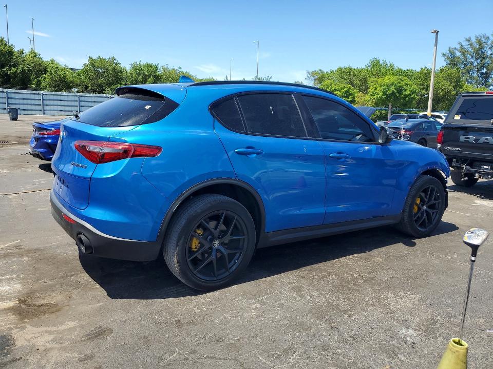 2019 Alfa romeo VIN ZASPAKAN8K7C49052 COPART salvage auction — FRONT END, Fl - Cert Of Title Slvg Rebuildable, sold $4,250 on 2026-08-19 (photo 3)