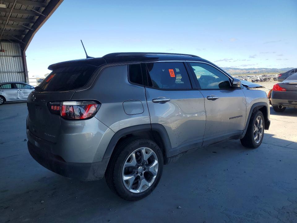 2018 Jeep VIN 3C4NJCCB5JT257080 COPART salvage auction — FRONT END, MT - CERTIFICATE OF TITLE, sold $1,150 on 2026-07-30 (photo 3)