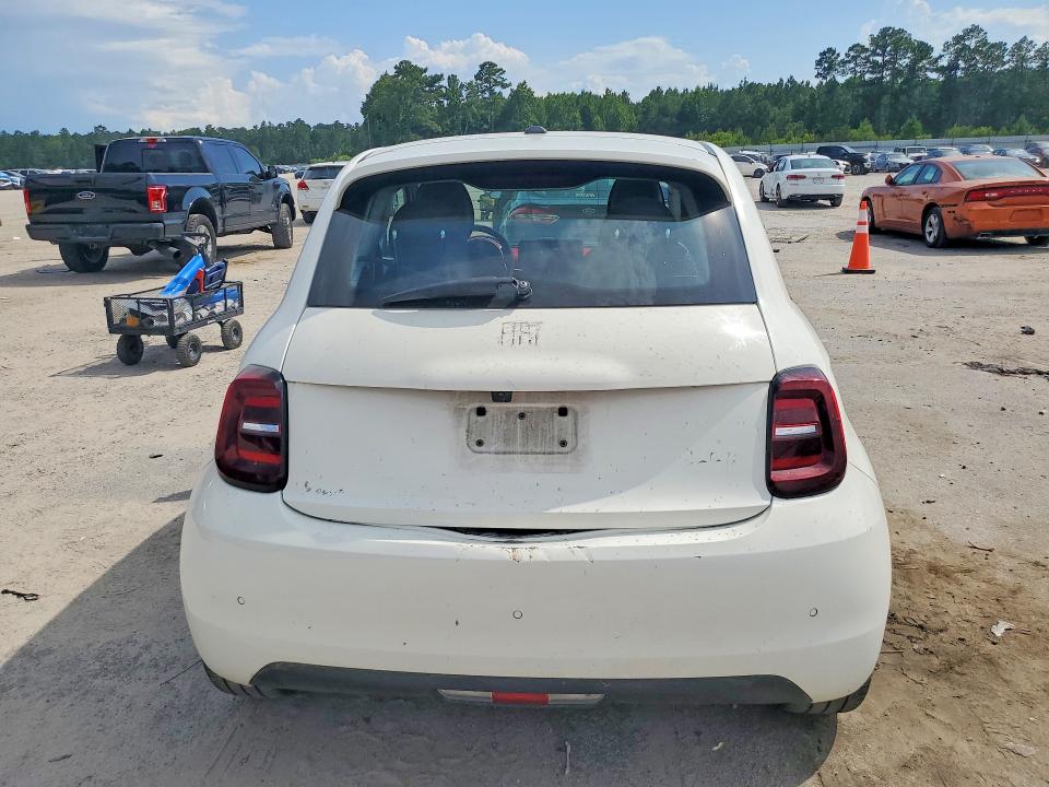2024 Fiat 500 VIN ZFAFFAA48RX219851 COPART salvage auction — SIDE, SC - CERT OF TITLE-SALVAGE, sold $5,500 on 2026-08-03 (photo 6)