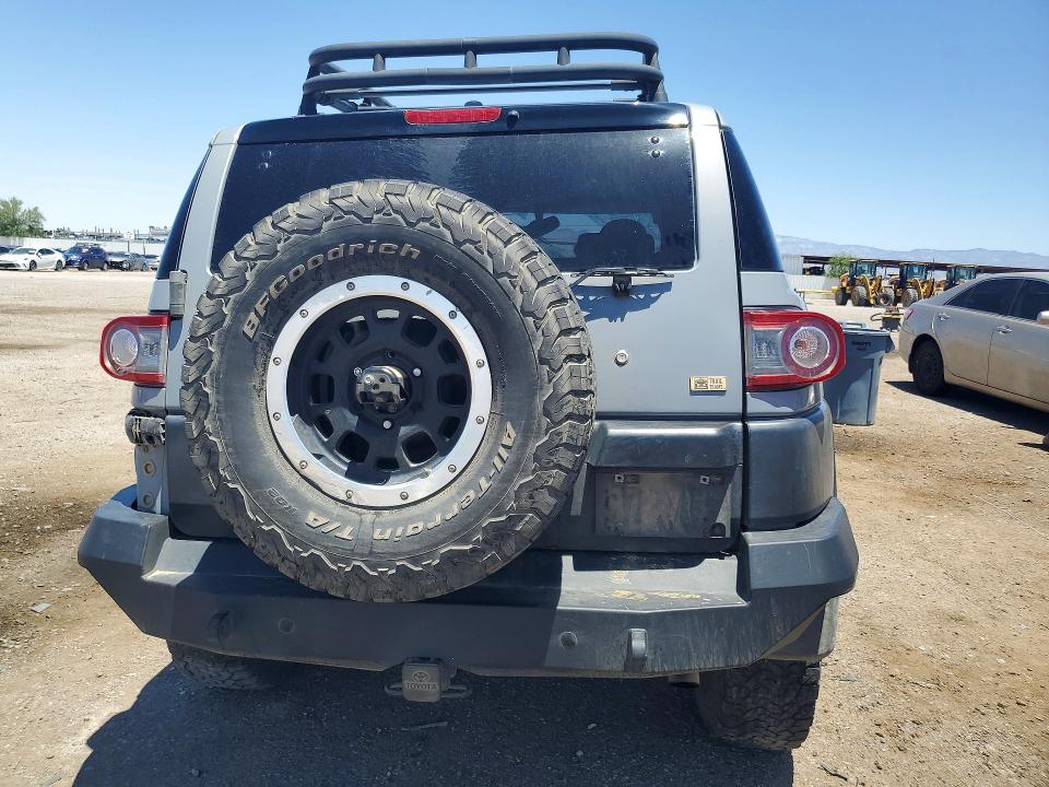 2013 Toyota Fj cruiser VIN JTEBU4BF1DK157225 COPART salvage auction — SIDE, AZ - CERT OF TITLE- NON REPAIR, sold $3,800 on 2026-07-31 (photo 6)