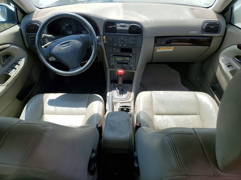 2001 Volvo S40 VIN YV1VS29583F930668 COPART salvage auction — MINOR DENT/SCRATCHES, CA - DIS/DLR/EXP APP FOR DUP CLEAN, sold $275 on 2026-07-10 (photo 8)