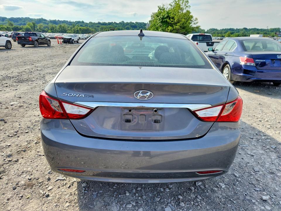 2011 Hyundai Sonata VIN 5NPEC4AC2BH234823 COPART salvage auction — FRONT END, Il - Salvage Certificate, sold $400 on 2026-07-08 (photo 6)