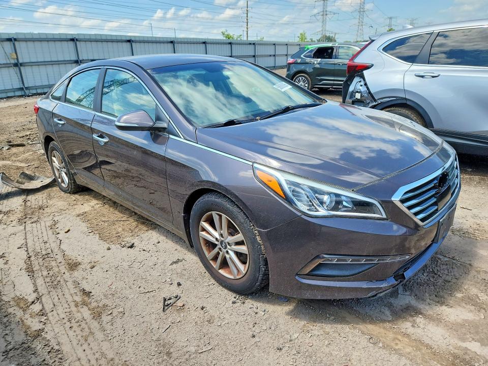 2015 Hyundai Sonata VIN 5NPE24AA3FH110633 COPART salvage auction — MECHANICAL, Il - Certificate Of Title, sold $725 on 2026-07-09 (photo 4)