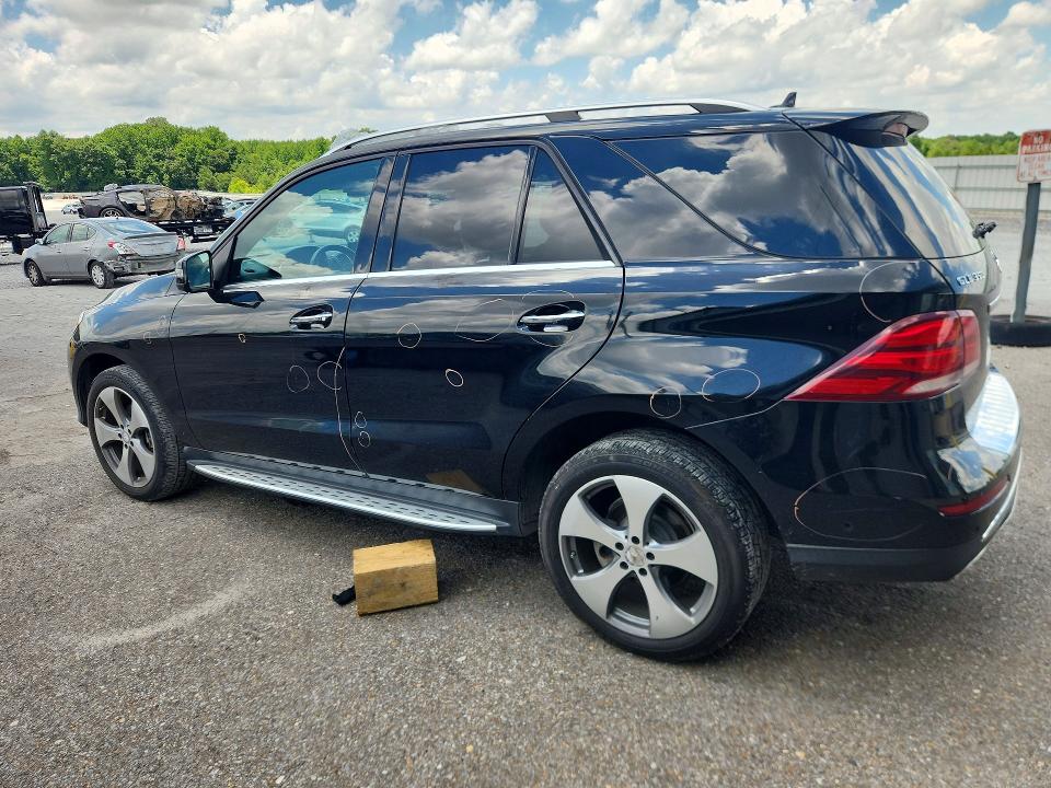 2017 Mercedes-benz VIN 4JGDA5JB5HA851742 COPART salvage auction — NORMAL WEAR, Tn - Salvage Certificate, sold $9,600 on 2026-07-16 (photo 2)