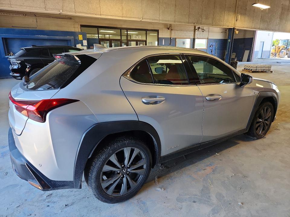 2020 Lexus Ux VIN JTHR9JBH1L2025325 COPART salvage auction — FRONT END, In - Cert Of Title-Salvage Title, sold $2,650 on 2026-07-24 (photo 3)
