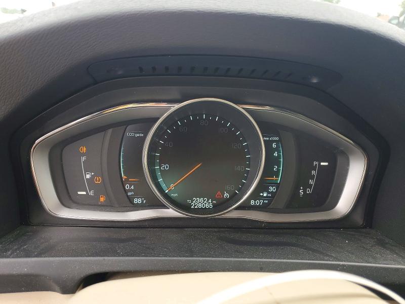 2015 Volvo V60 VIN YV140MEK3F1256391 COPART salvage auction — FRONT END, Tn - Salvage Certificate, sold $525 on 2026-07-27 (photo 9)