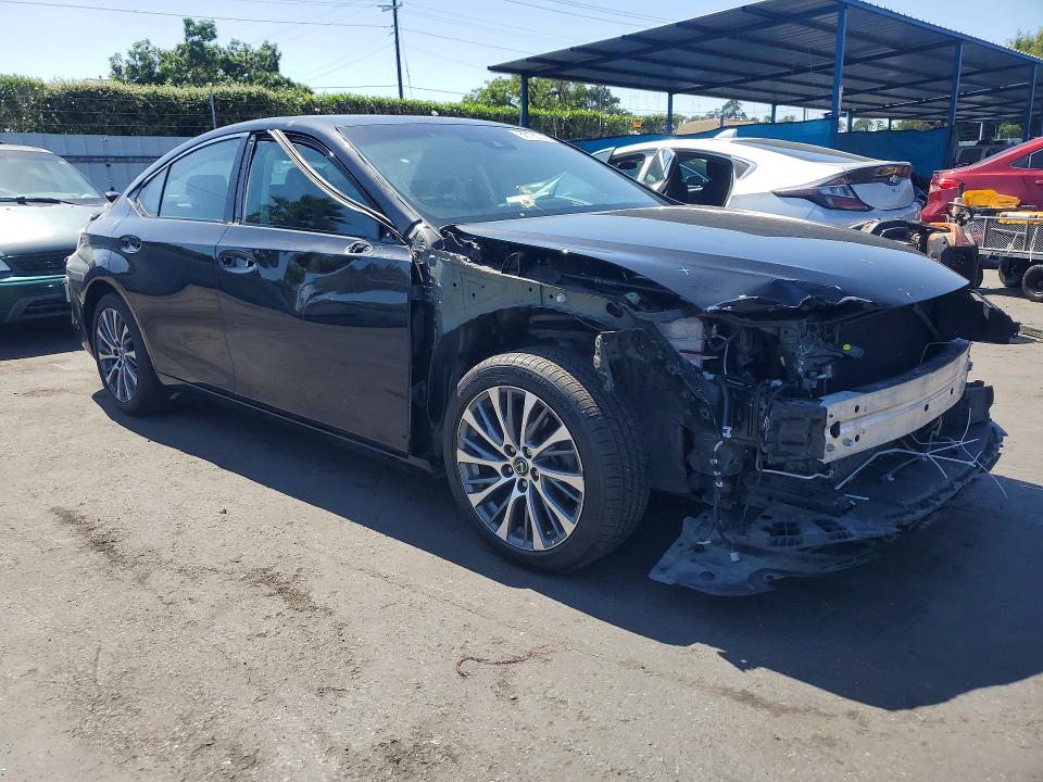 2021 Lexus ES 250 VIN 58AD11D12MU004285 COPART salvage auction — FRONT END, Ca - Salvage Certificate, sold $7,900 on 2026-07-30 (photo 4)
