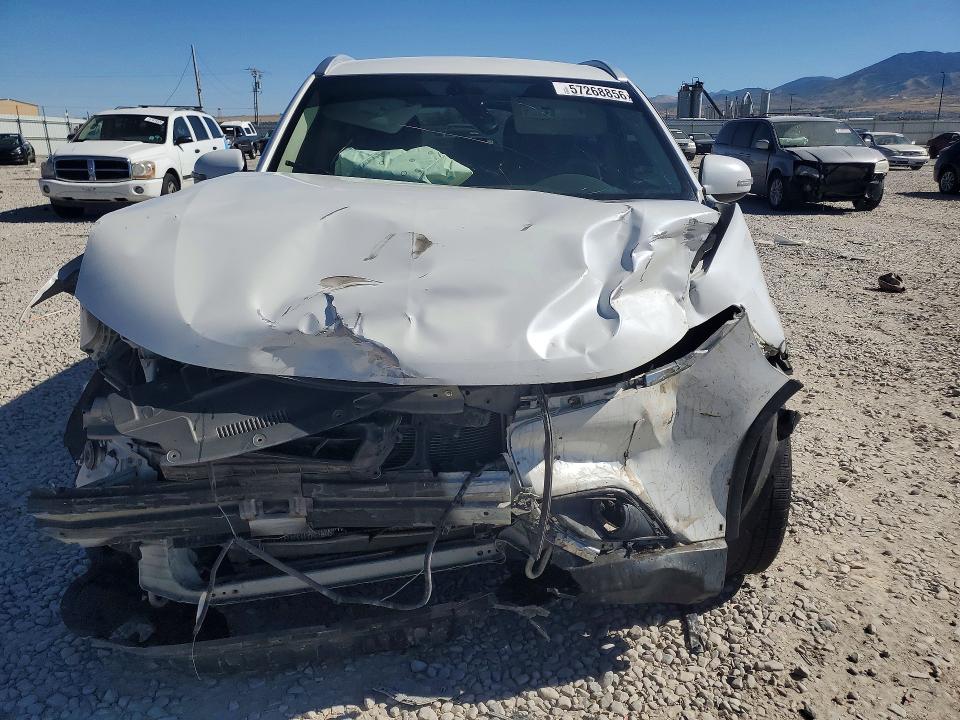 2019 Mitsubishi VIN JA4AD3A32KZ028605 COPART salvage auction — FRONT END, Ut - Salvage Certificate, sold $725 on 2026-07-28 (photo 5)