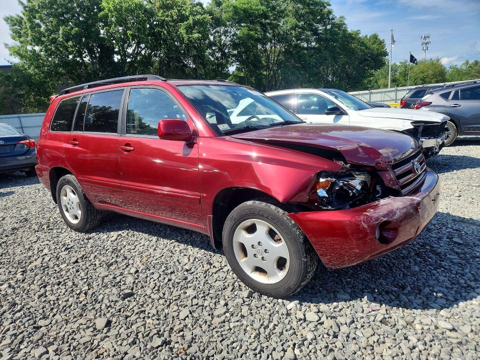 2005 Toyota Highlander VIN JTEEP21A050087308 COPART salvage auction — FRONT END, MA - CERT OF TITLE-RECONSTRCTD COLL, sold $1,850 on 2026-07-22 (photo 4)