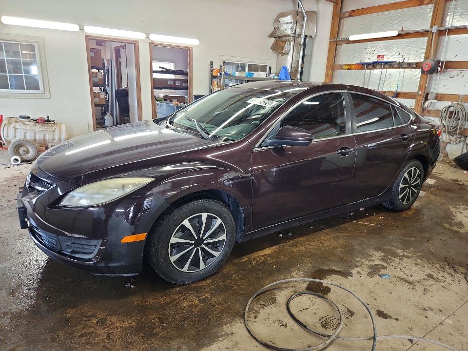 2009 Mazda 6 VIN 1YVHP81H895M51530 COPART salvage auction — MINOR DENT/SCRATCHES, Il - Cert Of Title-Corrected, sold $175 on 2026-07-09 (photo 1)