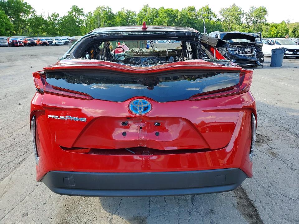 2021 Toyota Prius prime VIN JTDKAMFP3M3195517 COPART salvage auction — BURN, NY - MV-907A SALVAGE CERTIFICATE, sold $975 on 2026-07-14 (photo 6)