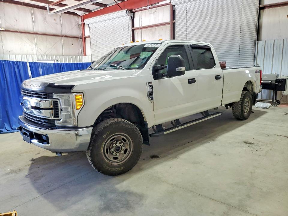 2017 Ford F-250 super duty VIN 1FT7W2B63HEC52236 COPART salvage auction — MECHANICAL, WV - CERTIFICATE OF TITLE, sold $2,800 on 2026-07-09 (photo 1)
