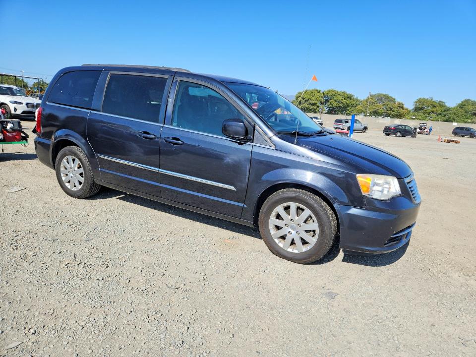 2014 Chrysler VIN 2C4RC1BG1ER381837 COPART salvage auction — MINOR DENT/SCRATCHES, Ca - Dis/Dlr/Exp Only Clean Title, sold $625 on 2026-07-24 (photo 4)