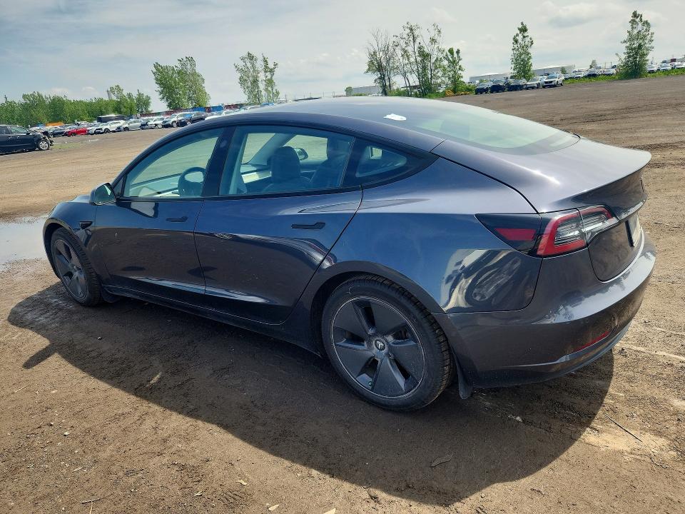 2021 Tesla Model 3 VIN 5YJ3E1EA1MF981582 COPART salvage auction — SIDE, Qc - Aucune Mention, sold $8,800 on 2026-07-07 (photo 2)