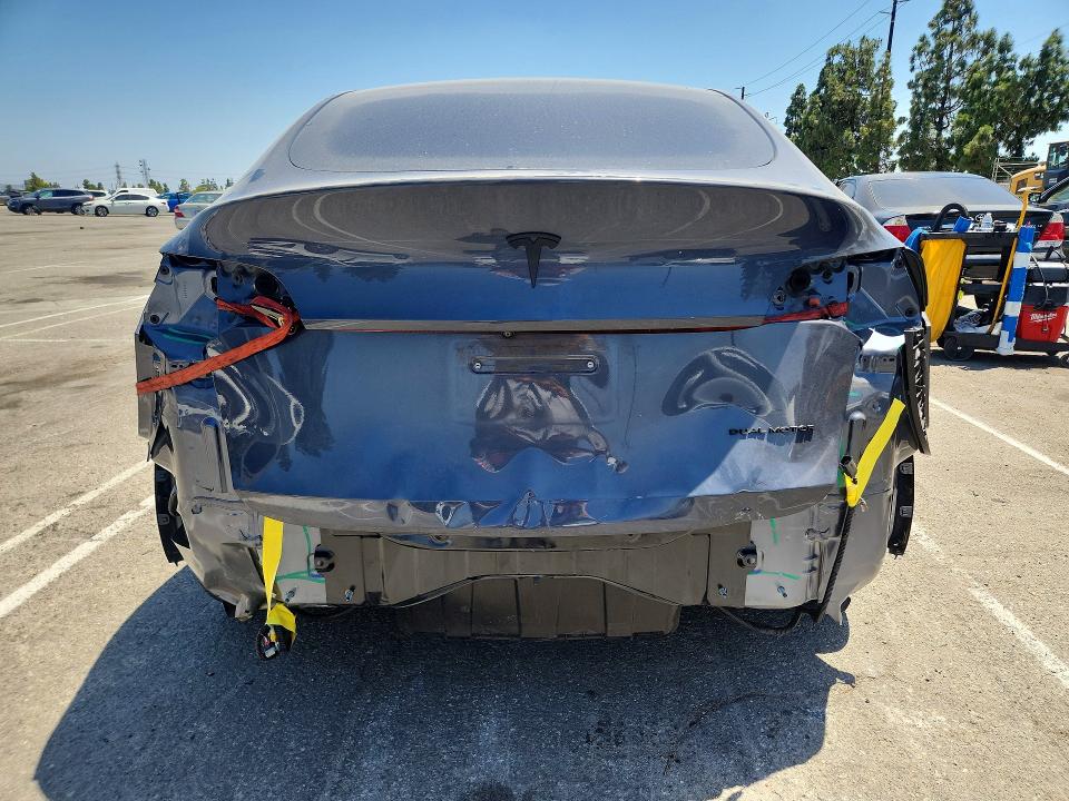 2021 Tesla Model y VIN 5YJYGDEEXMF157438 COPART salvage auction — REAR END, CA - SALVAGE CERTIFICATE, sold $500 on 2026-07-28 (photo 6)