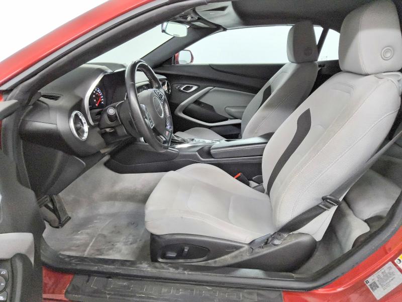 2018 Chevrolet Camaro VIN 1G1FF3D7XJ0178395 COPART salvage auction — NORMAL WEAR, TX - CERTIFICATE OF TITLE, sold $22,000 on 2026-07-24 (photo 7)