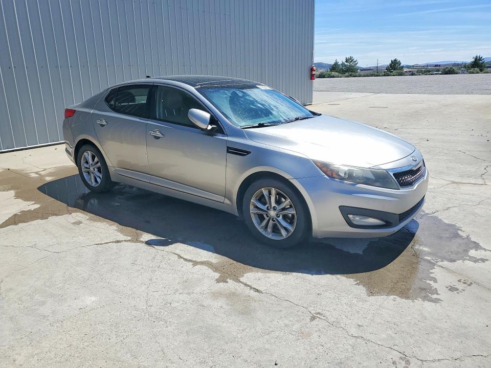 2013 Kia Optima VIN 5XXGN4A76DG165395 COPART salvage auction — MINOR DENT/SCRATCHES, NV - CERTIFICATE OF TITLE, sold $150 on 2026-07-09 (photo 4)