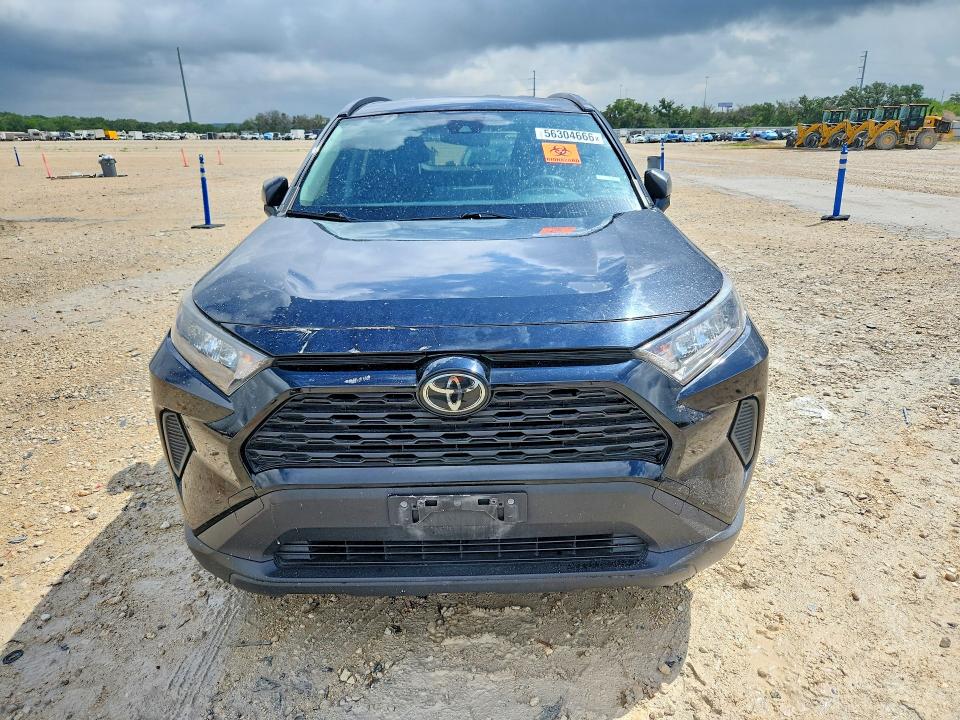 2019 Toyota Rav 4 VIN JTMH1RFV9KD035185 COPART salvage auction — MINOR DENT/SCRATCHES, Tx - Salvage Vehicle Title, sold $6,600 on 2026-07-09 (photo 5)
