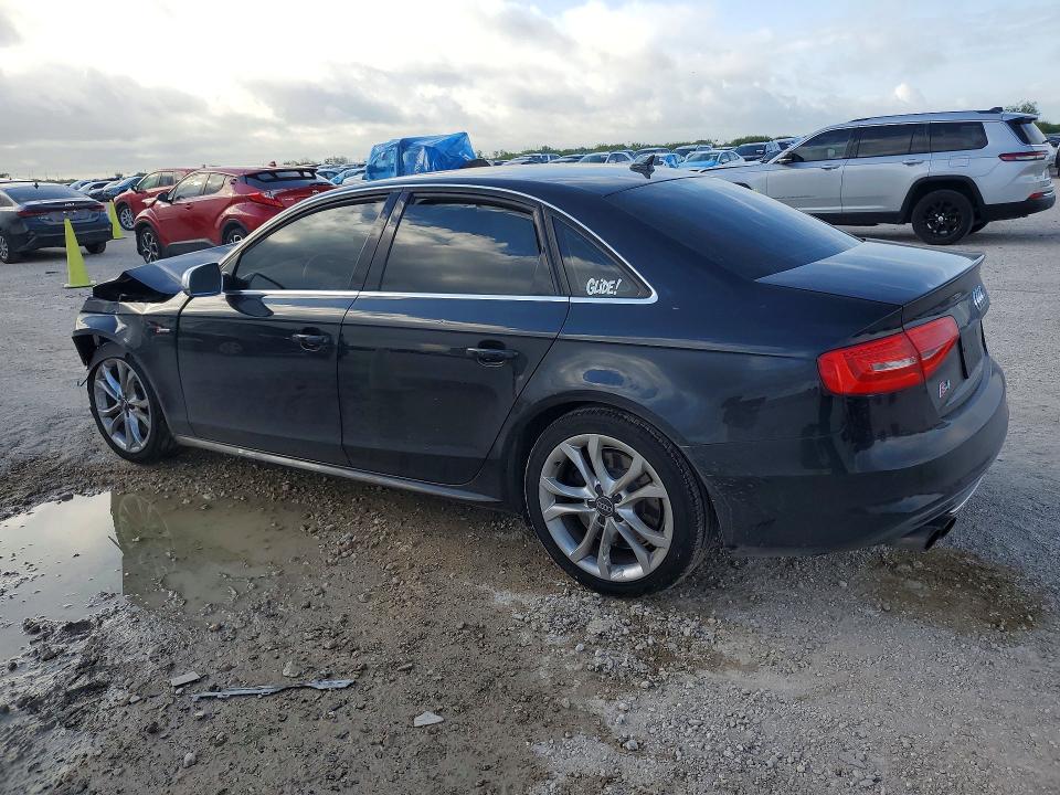 2013 Audi Rs4 VIN WAUBGAFLXDA162694 COPART salvage auction — FRONT END, Tx - Salvage Vehicle Title, sold $1,250 on 2026-08-27 (photo 2)