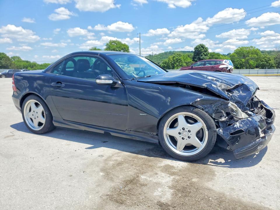 2001 Mercedes-benz Slk-class VIN WDBKK65F31F210737 COPART salvage auction — FRONT END, Tn - Salvage Certificate, sold $575 on 2026-07-06 (photo 4)